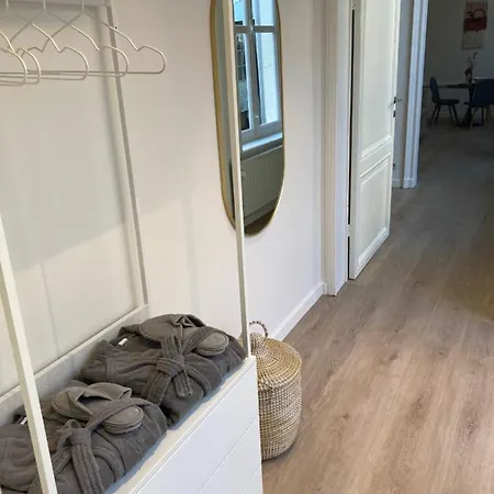 Hoogpoort 26 *